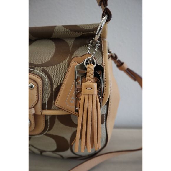 Coach Willis Brown Signature Canvas Leather ''70th Anniversary'' Crossbody Bag - Picture 2 of 16